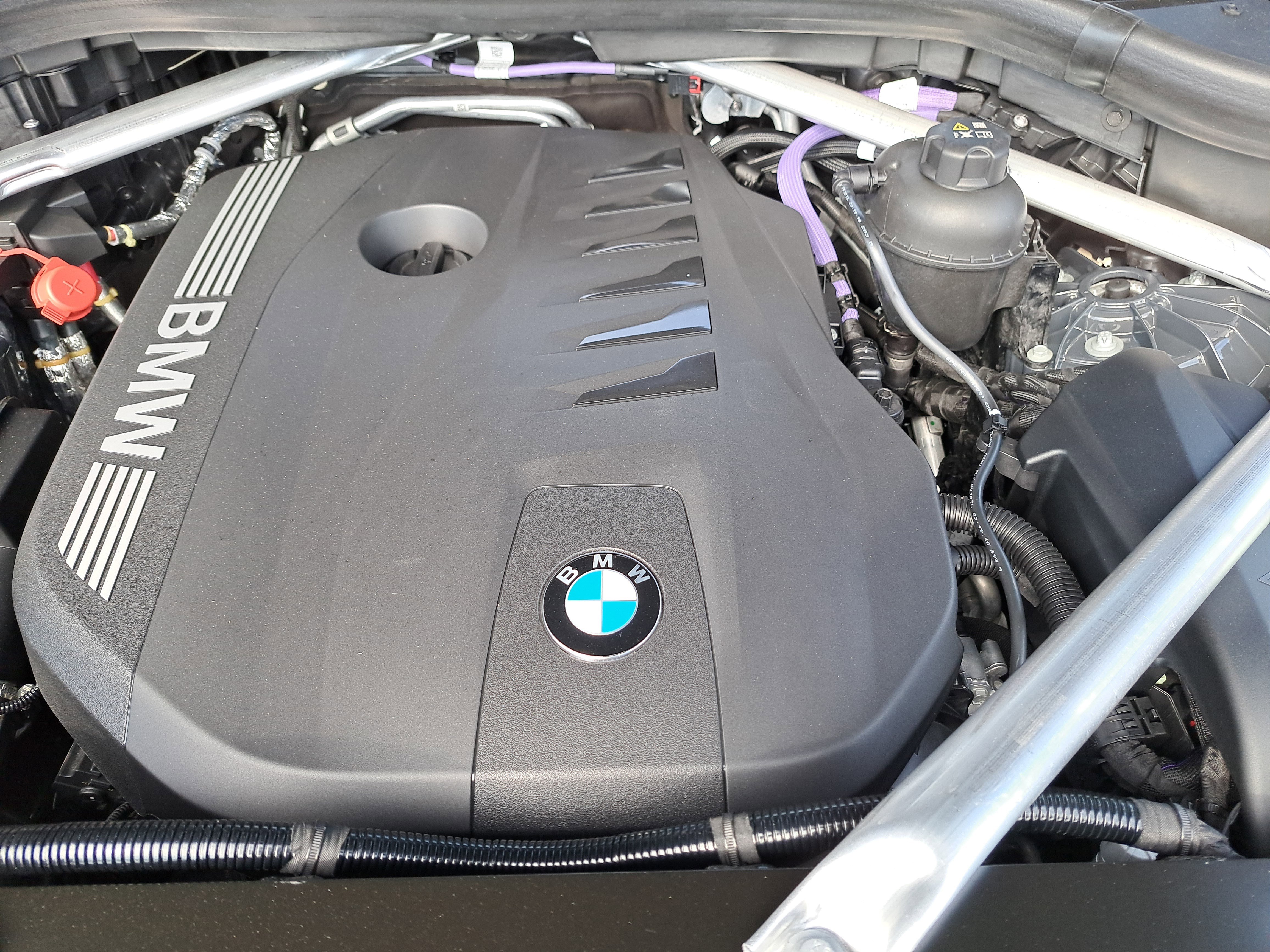 New 2026 BMW X5 xDrive40i w/ Climate Comfort Package AWD/4WD image 32