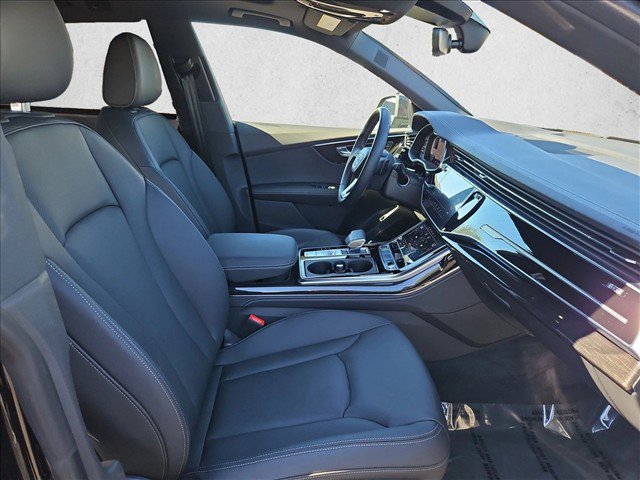 Used 2026 Audi Q8 Premium Plus AWD/4WD image 26