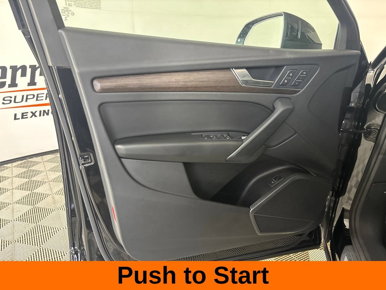 Used 2023 Audi Q5 2.0T Premium w/ Convenience Package AWD/4WD image 8