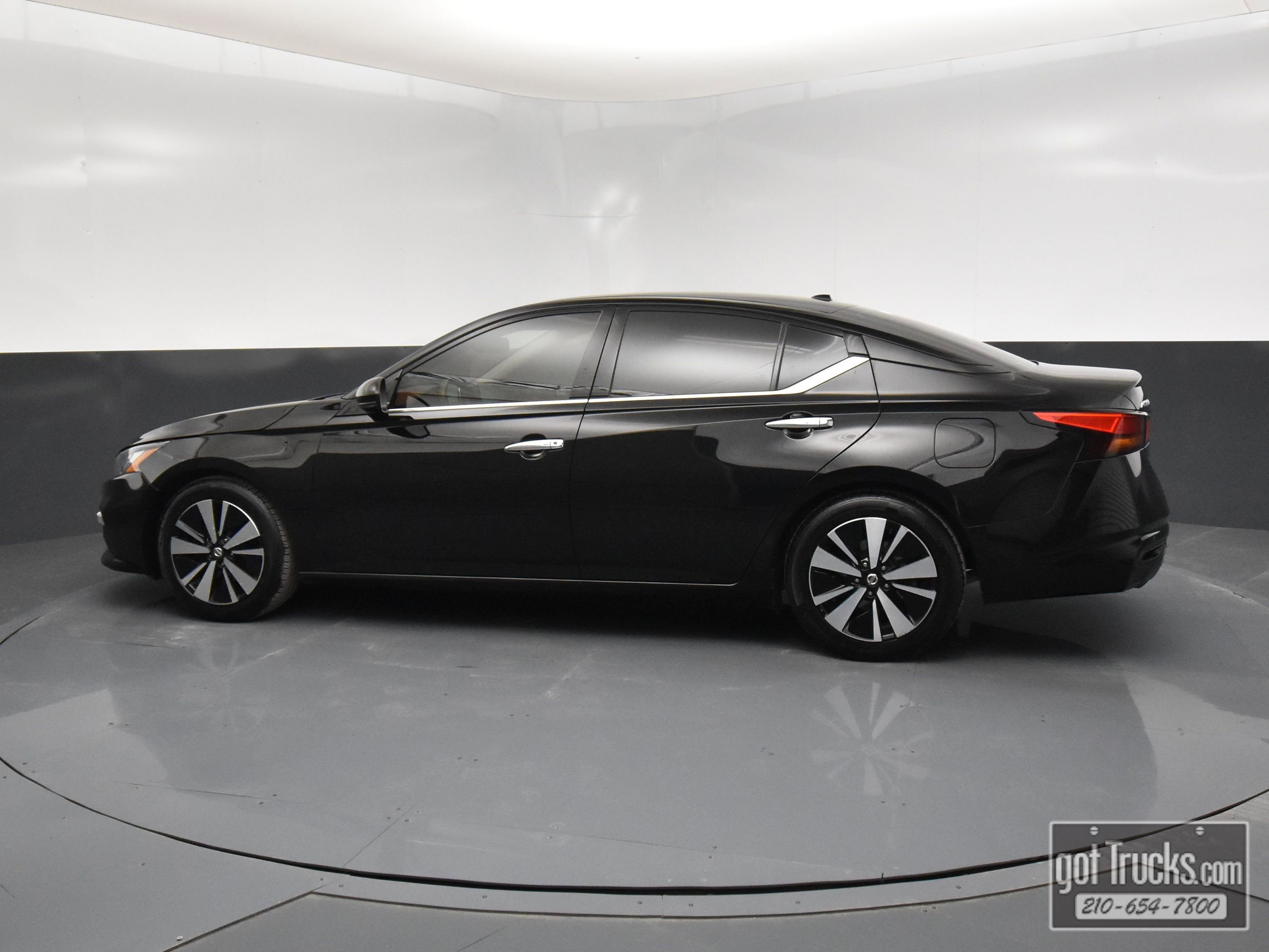 Used 2019 Nissan Altima 2.5 SL image 3