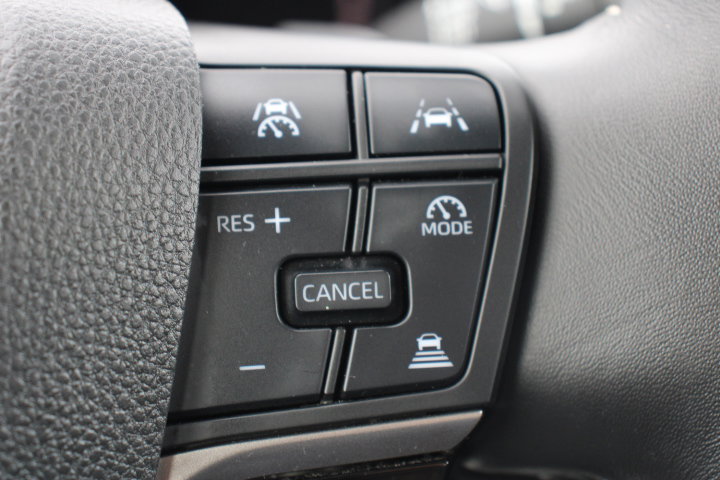 Certified 2025 Toyota Camry SE w/ Convenience Package image 27