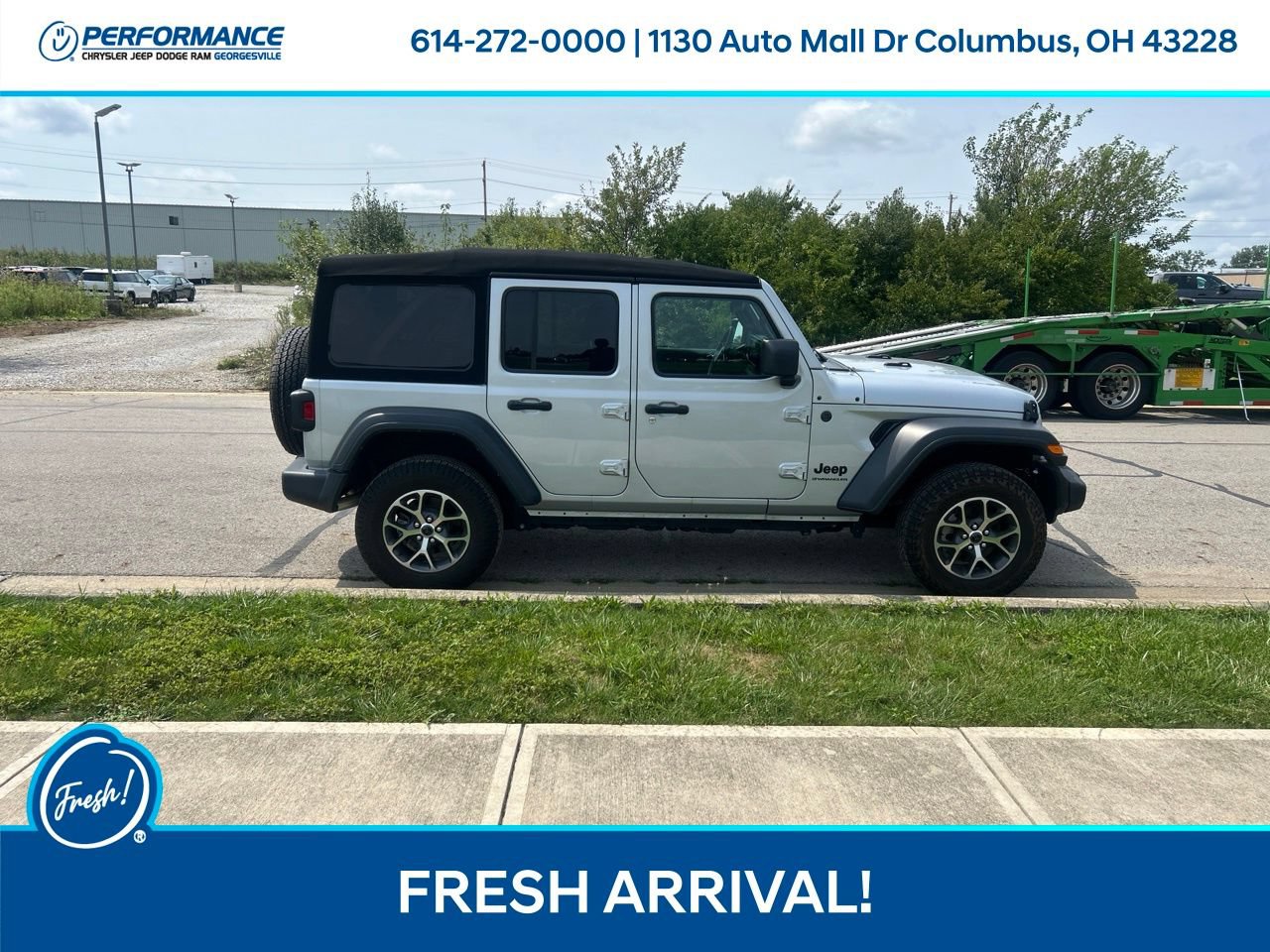 Used 2024 Jeep Wrangler Unlimited Sport AWD/4WD image 3