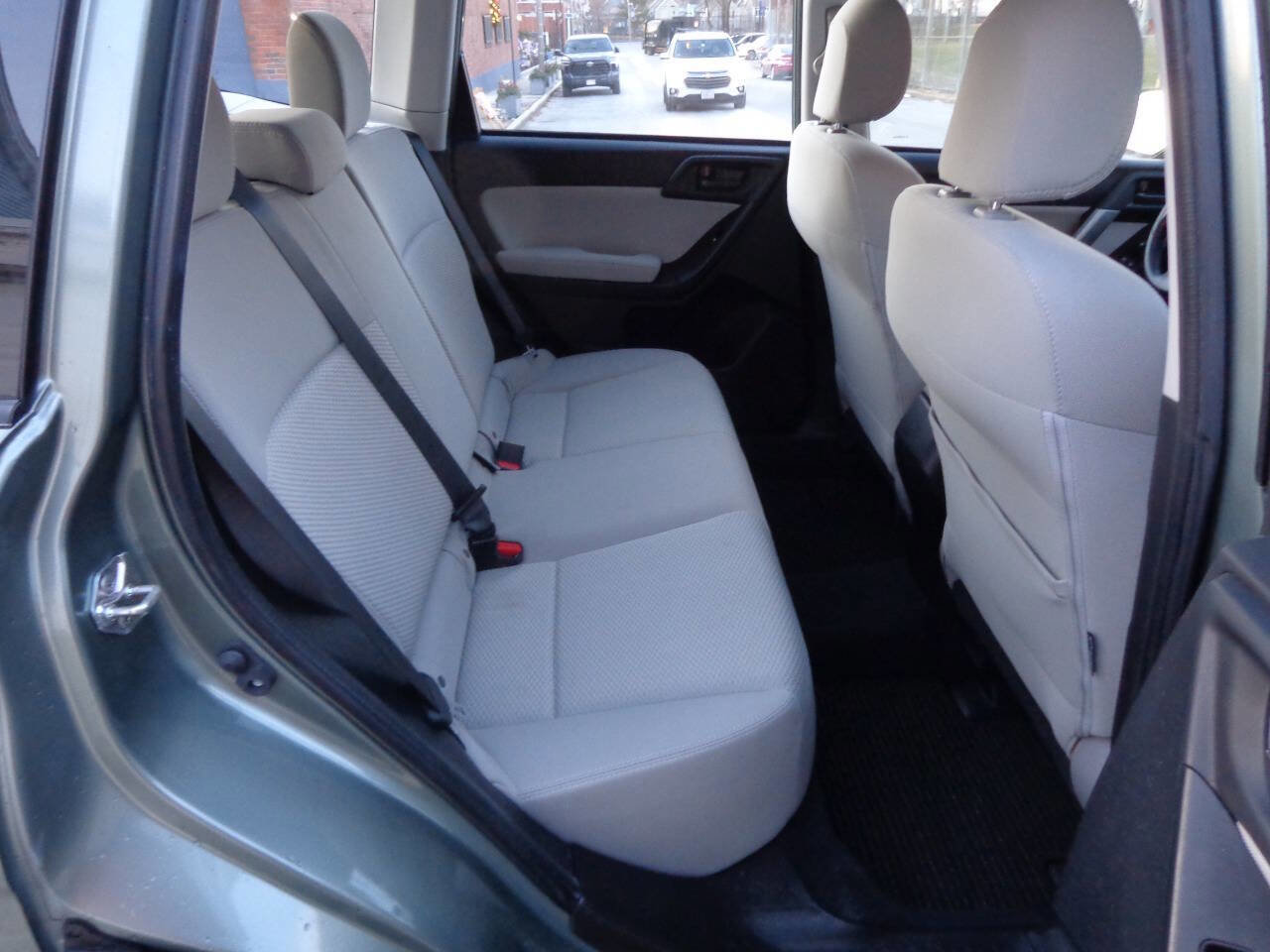 Used 2014 Subaru Forester 2.5i image 24