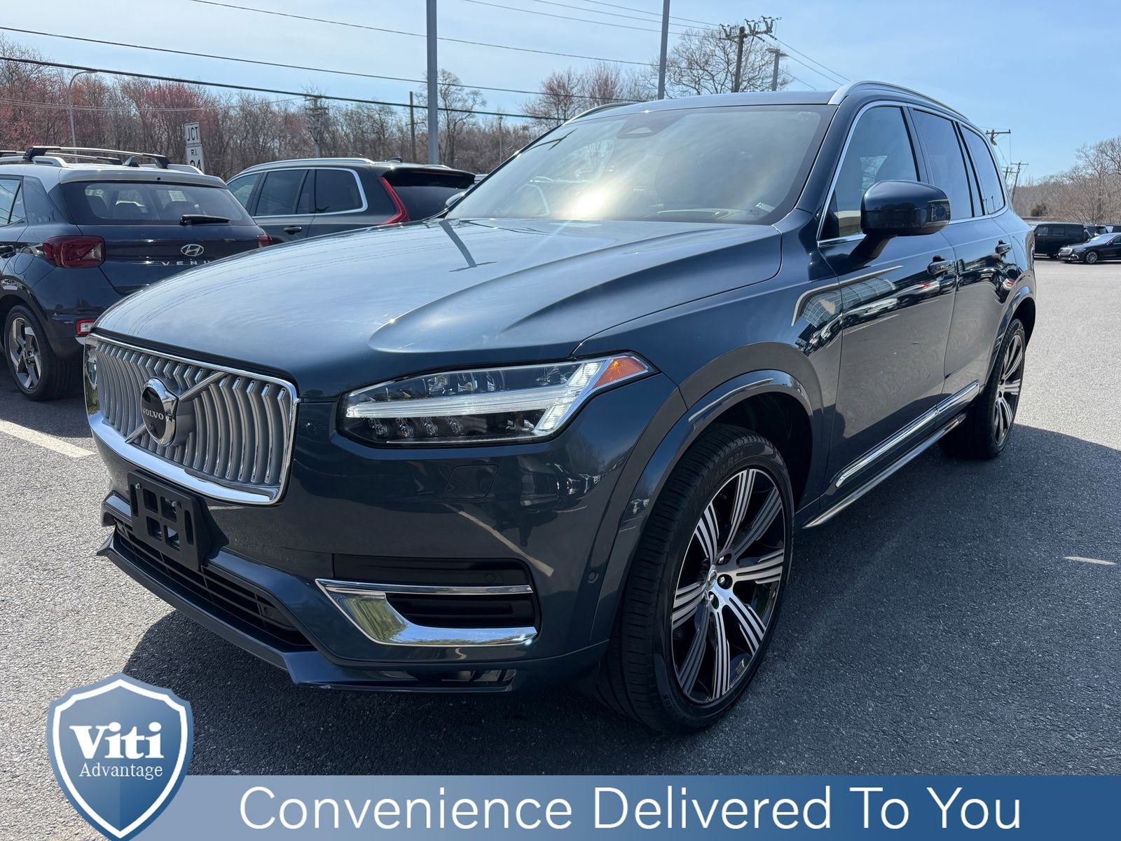 Certified 2023 Volvo XC90 B6 Ultimate w/ Protection Package AWD/4WD image 4
