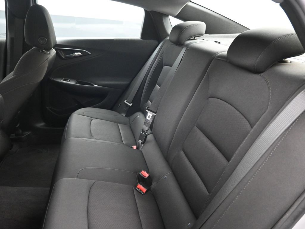 Used 2019 Chevrolet Malibu RS image 24