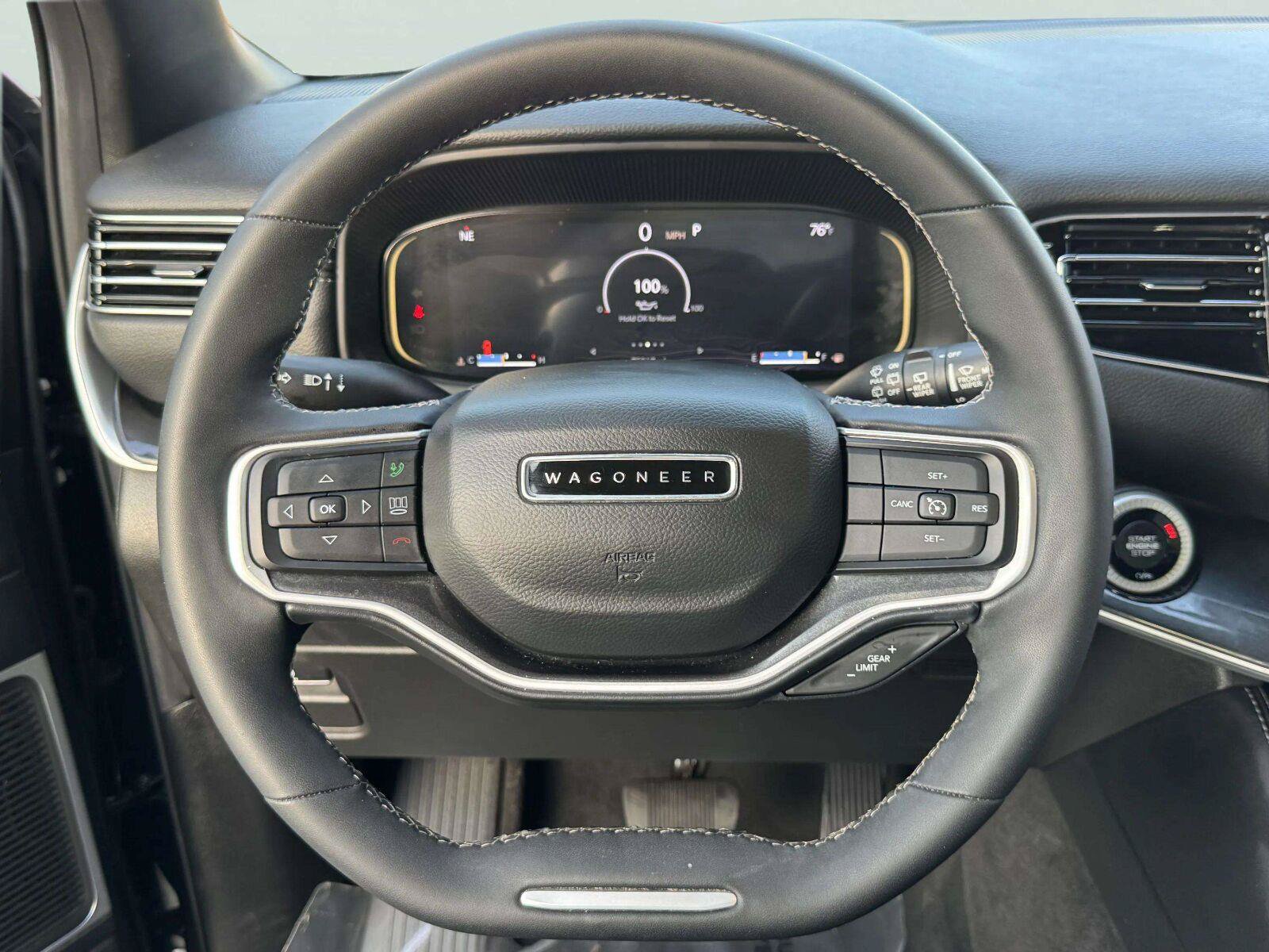 Used 2022 Jeep Wagoneer Series I AWD/4WD image 25