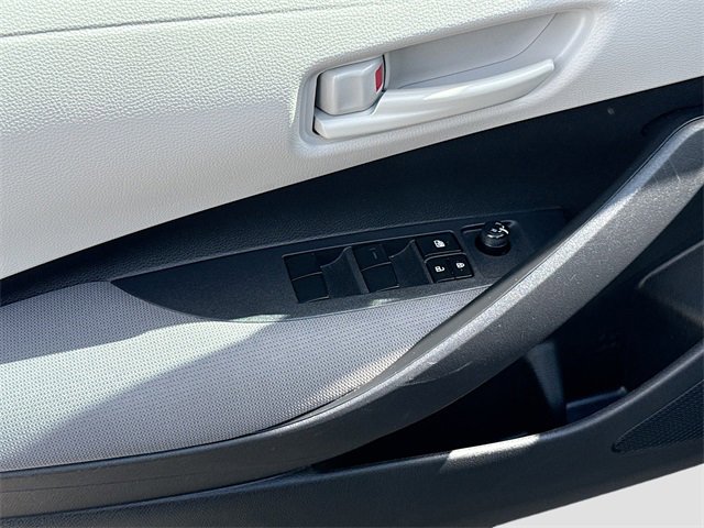 Used 2023 Toyota Corolla LE image 17