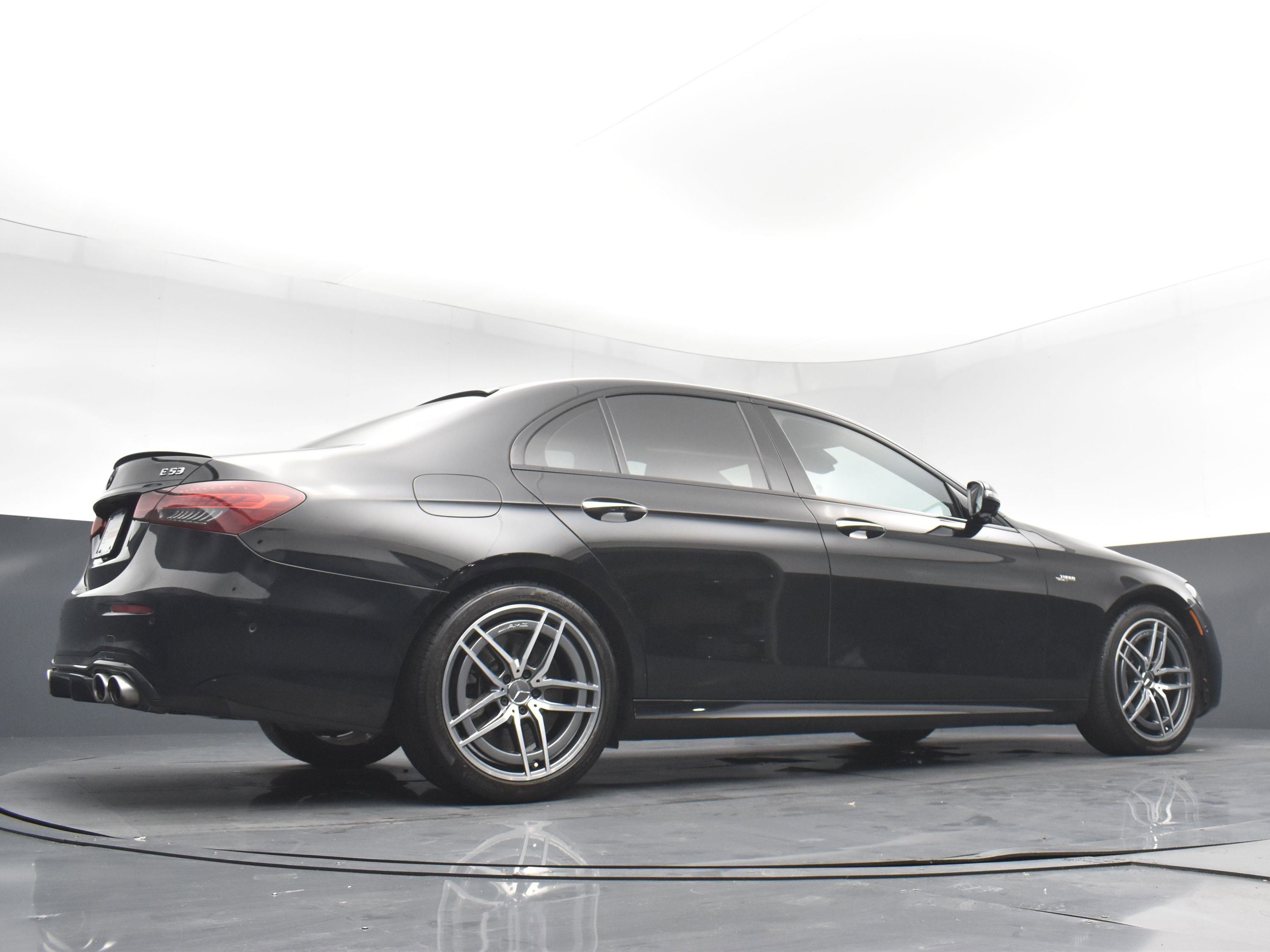 Used 2022 Mercedes-Benz E 53 AMG 4MATIC Sedan image 26