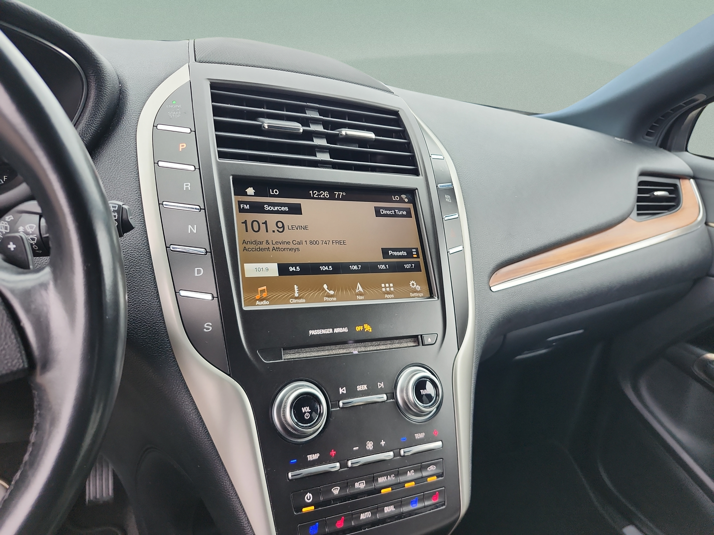 Used 2019 Lincoln MKC Reserve FWD image 13