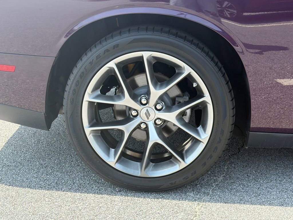 Used 2022 Dodge Challenger GT image 16