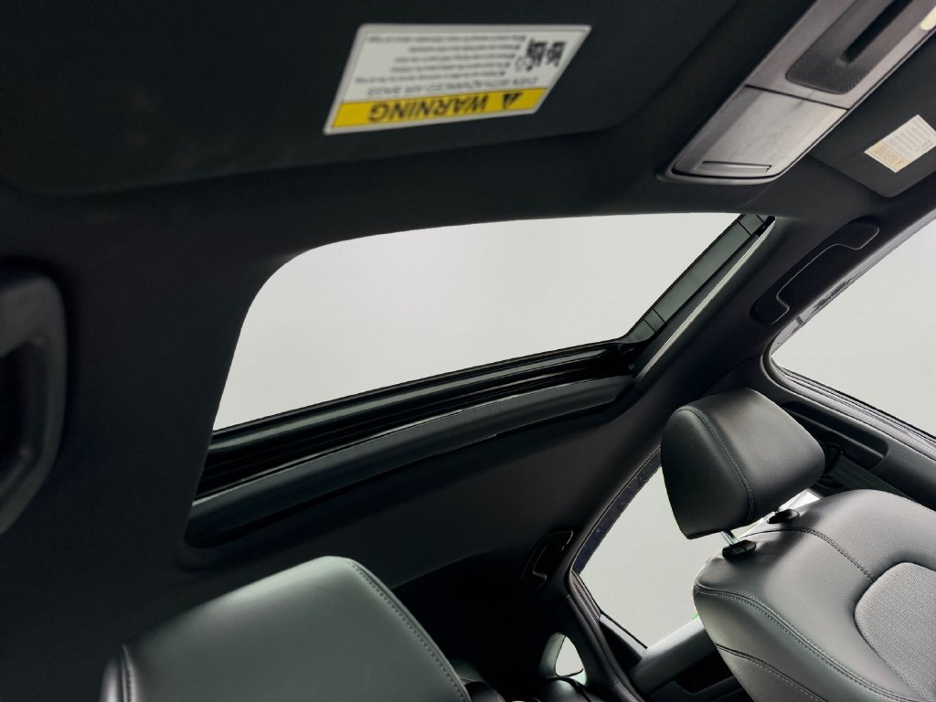 Used 2023 Honda Civic Sport Touring image 6