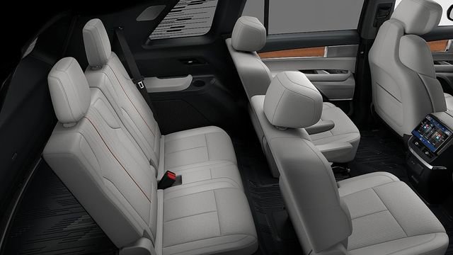 New 2026 Cadillac Vistiq Sport w/ LPO, Floor Liner Package image 37