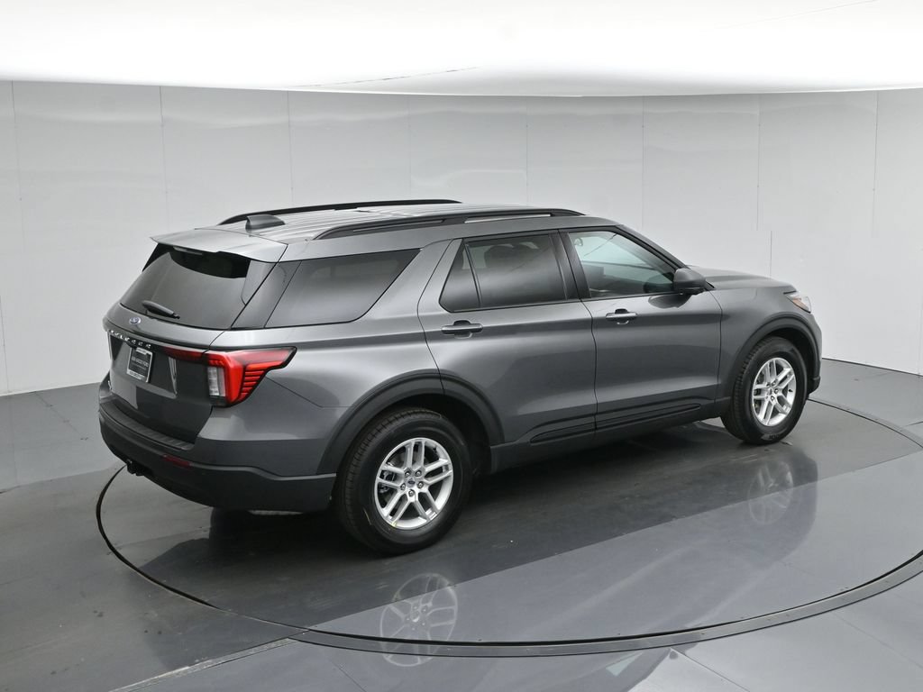 New 2026 Ford Explorer Active RWD image 39