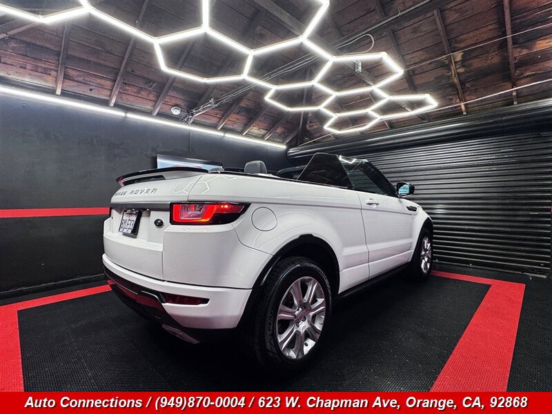 Used 2018 Land Rover Range Rover Evoque SE Dynamic AWD/4WD image 6