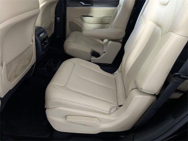 Used 2024 Jeep Grand Cherokee L Limited w/ Luxury Tech Group II image 28