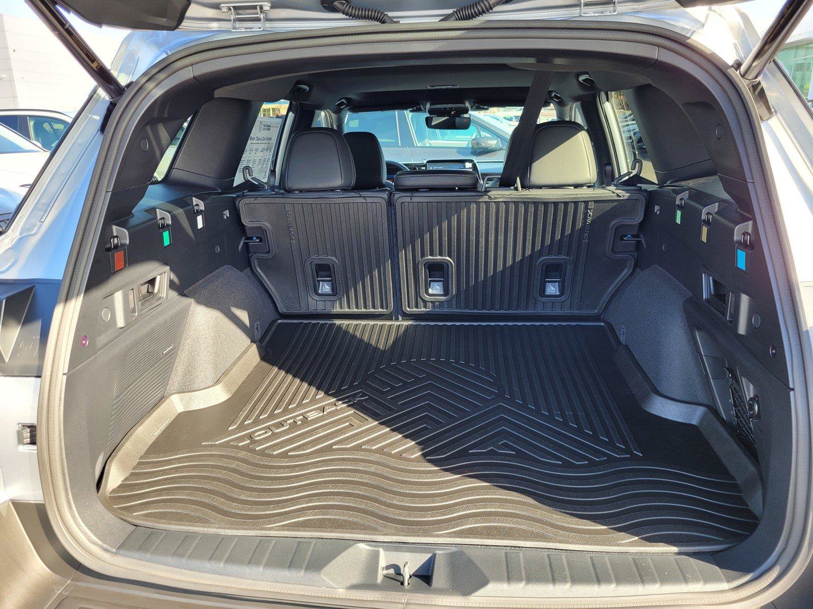New 2026 Subaru Outback Limited AWD/4WD image 19