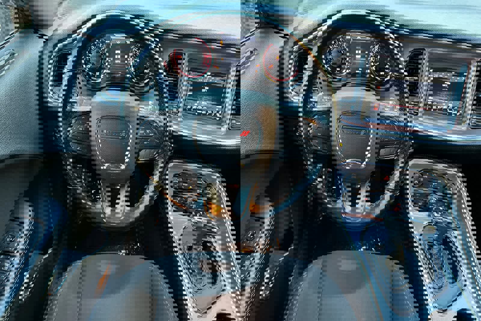 Used 2020 Dodge Challenger R/T image 15