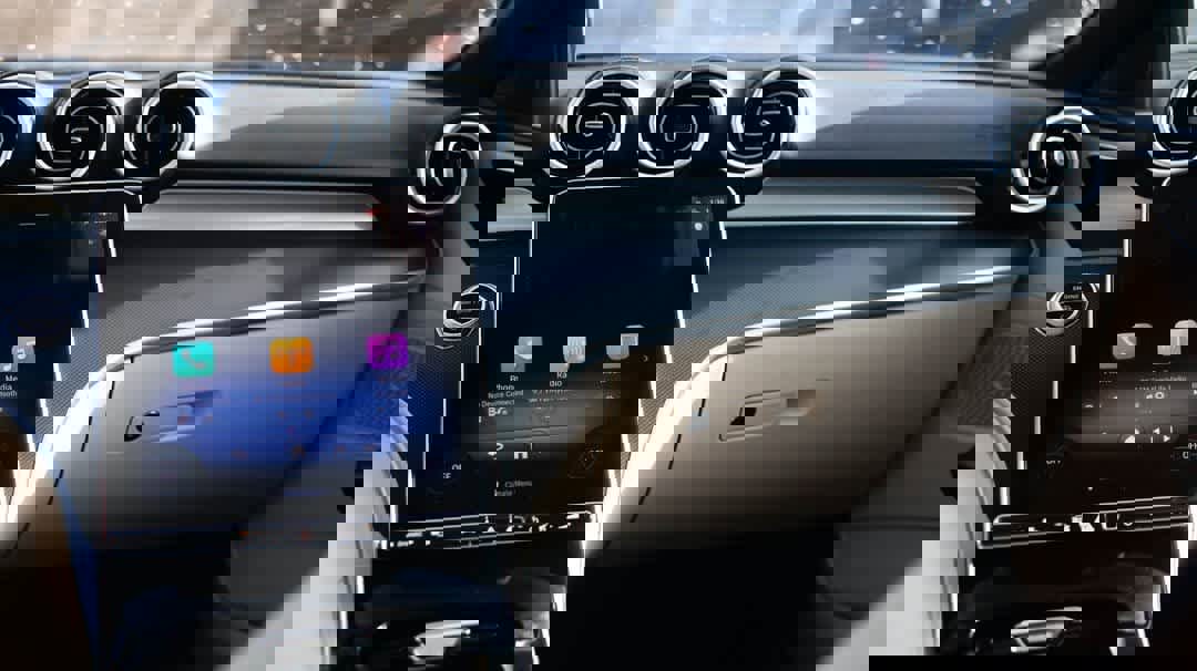 Certified 2025 Mercedes-Benz C 300 4MATIC Sedan image 14