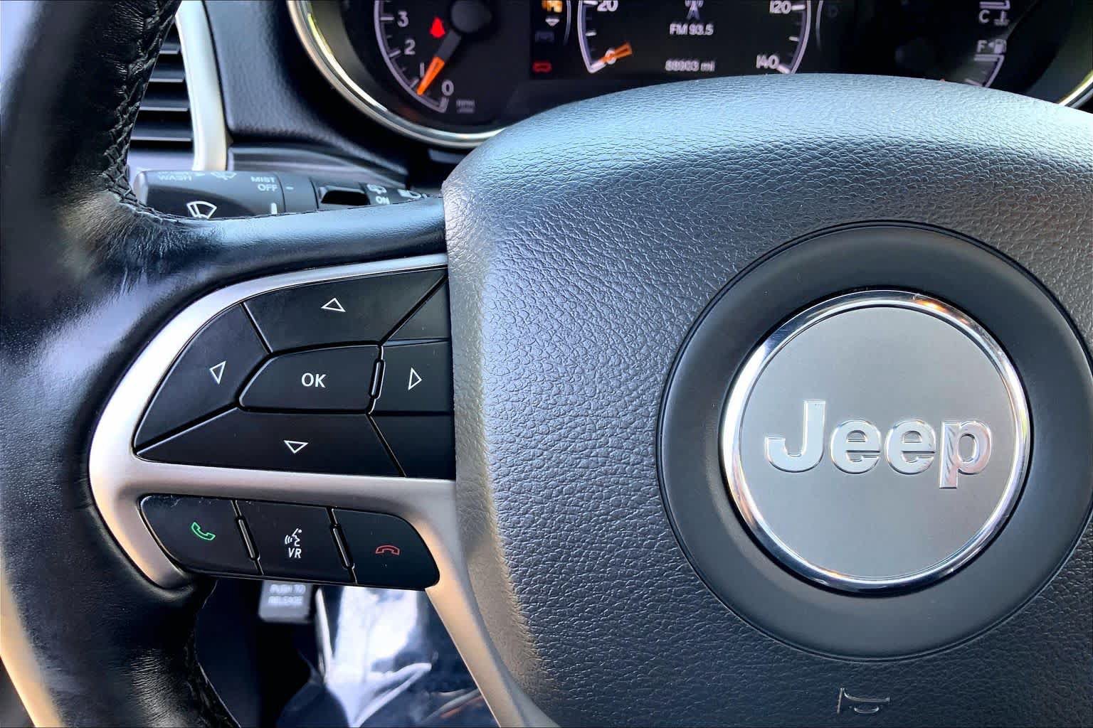 Used 2019 Jeep Grand Cherokee Limited AWD/4WD image 24