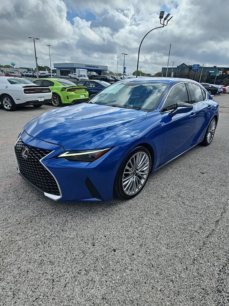 Used 2022 Lexus IS 300 w/ Premium Package image 3