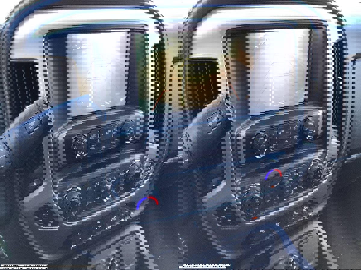 Used 2018 GMC Sierra 1500 SLT w/ Texas SLT Premium Package image 8