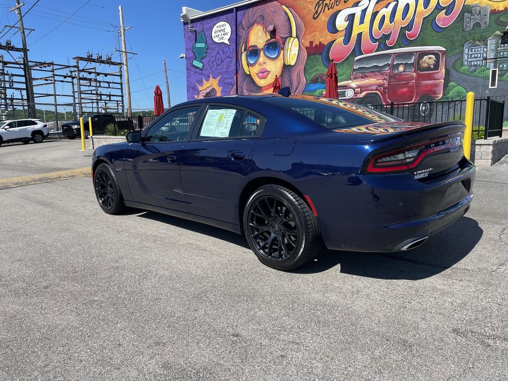 Used 2016 Dodge Charger R/T RWD image 3