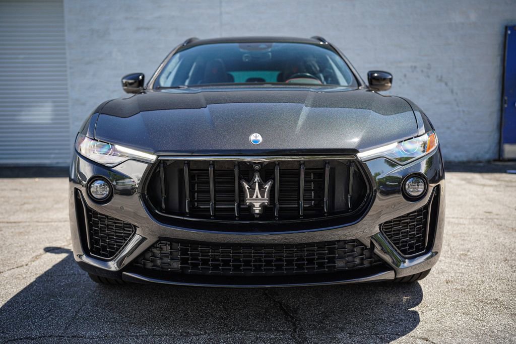 Used 2022 Maserati Levante GT AWD/4WD image 5