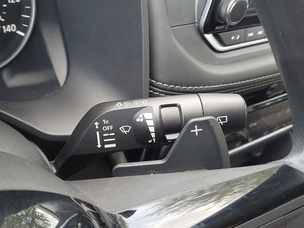 Used 2021 Nissan Rogue SV AWD/4WD image 17