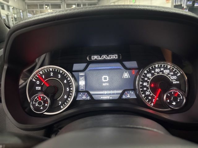 Used 2025 RAM 1500 Laramie AWD/4WD image 18