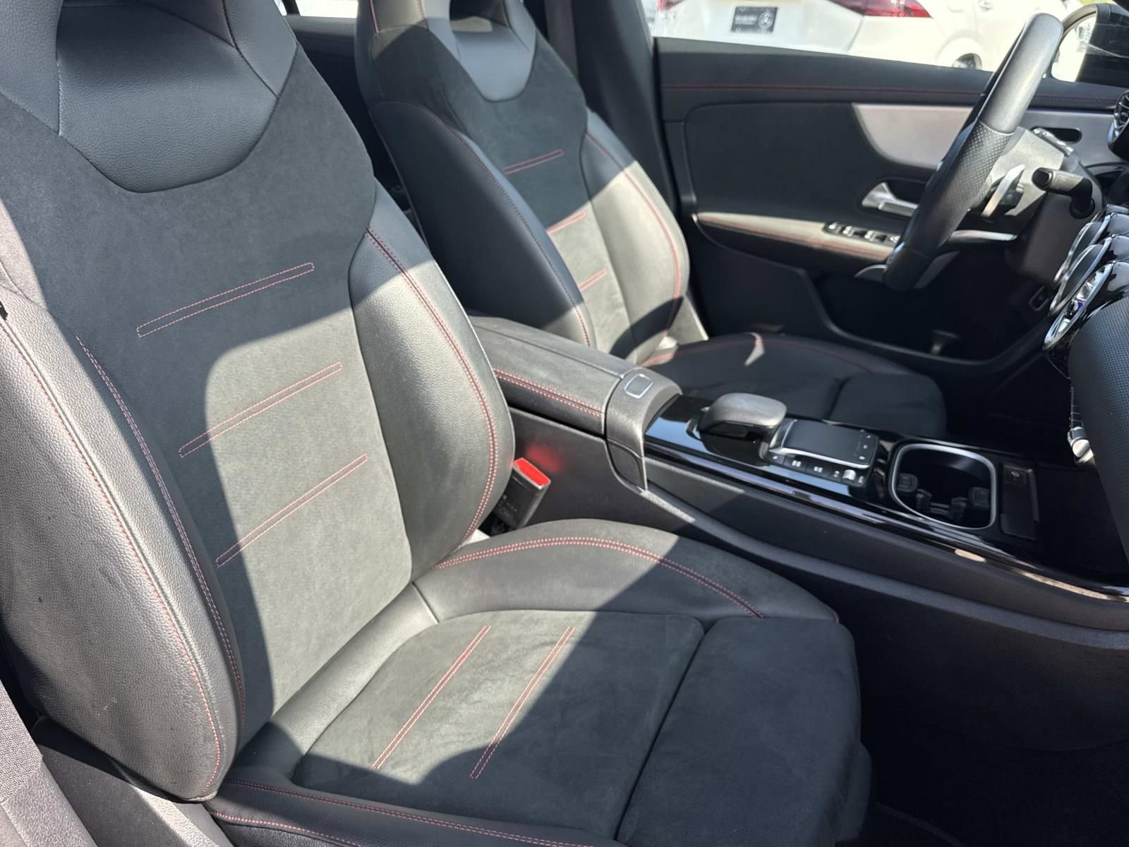 Used 2023 Mercedes-Benz CLA 250 image 11