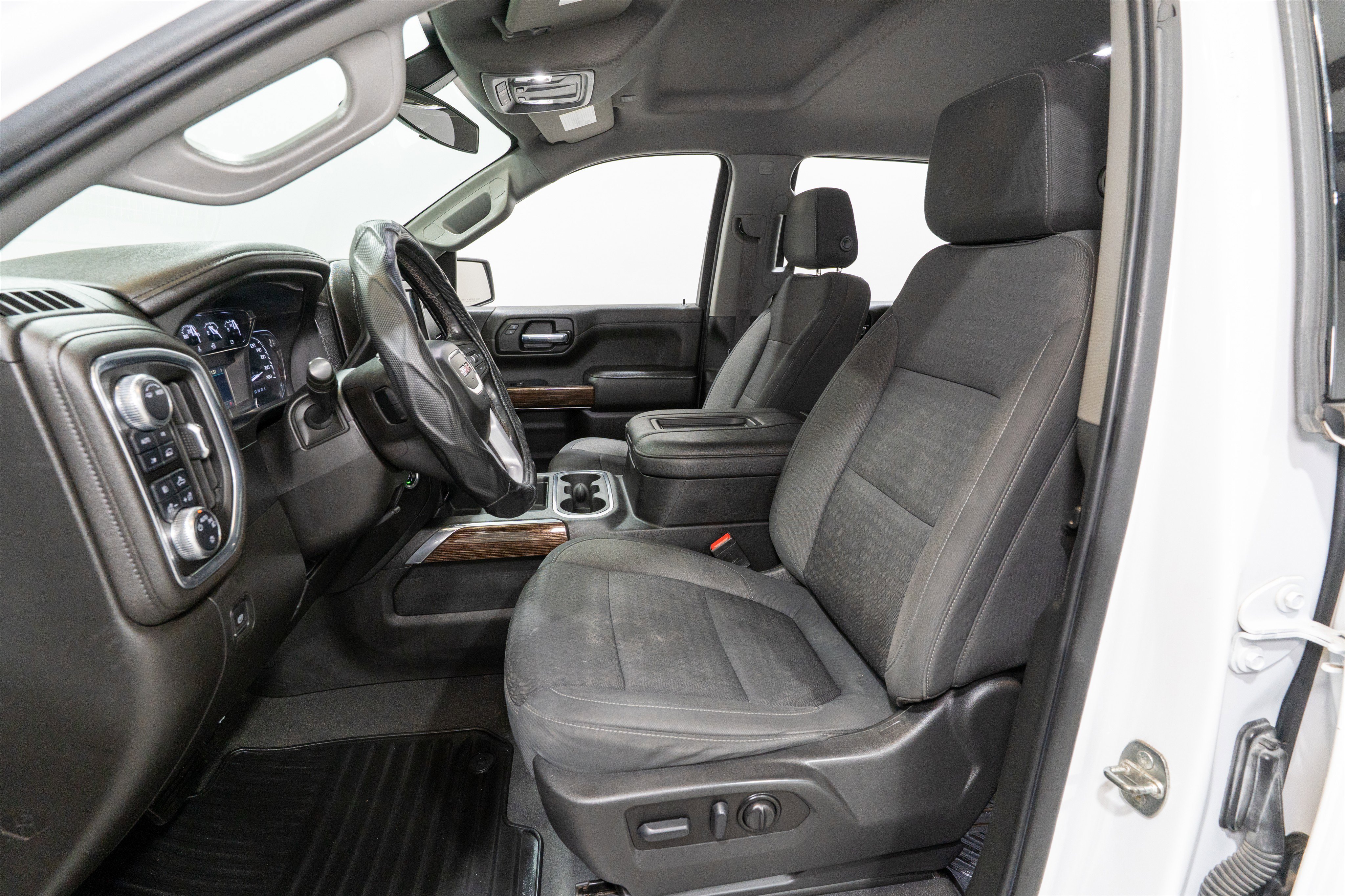 Used 2021 GMC Sierra 1500 Elevation AWD/4WD image 16