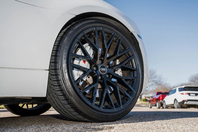 Used 2015 Audi R8 V8 w/ Full Leather Package image 57