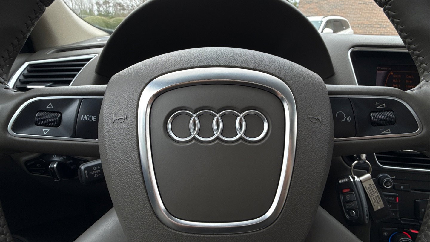 Used 2011 Audi Q5 2.0T Premium Plus image 30