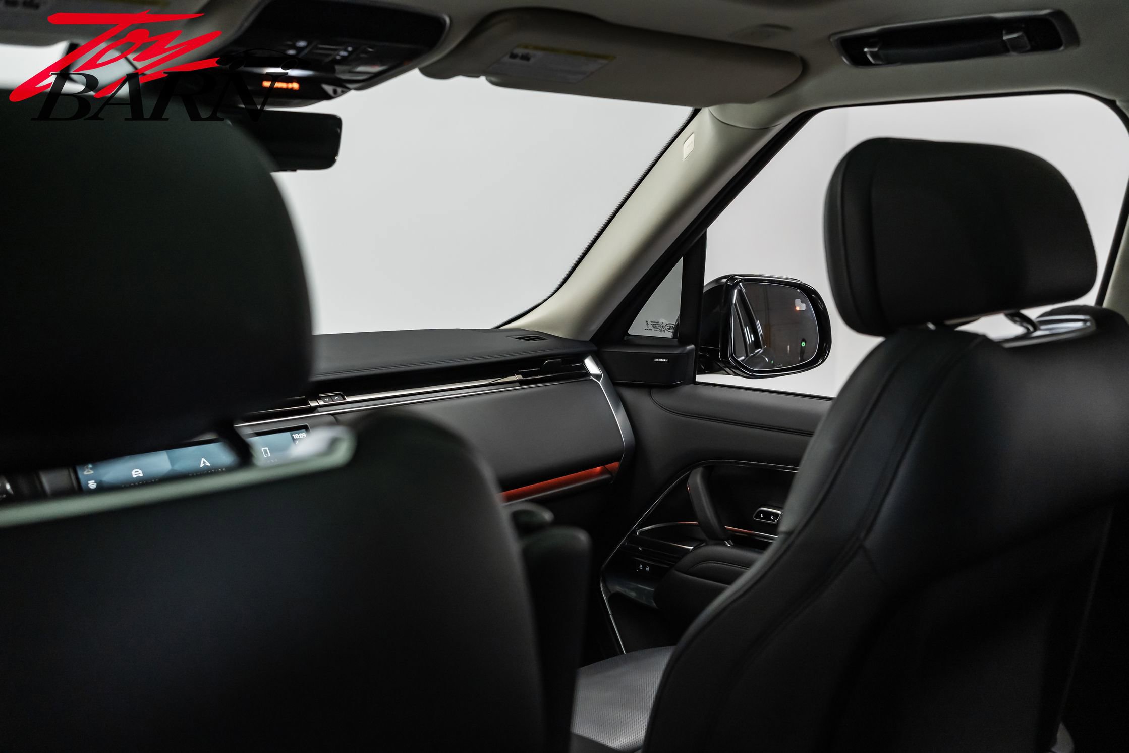 Used 2024 Land Rover Range Rover SE image 40