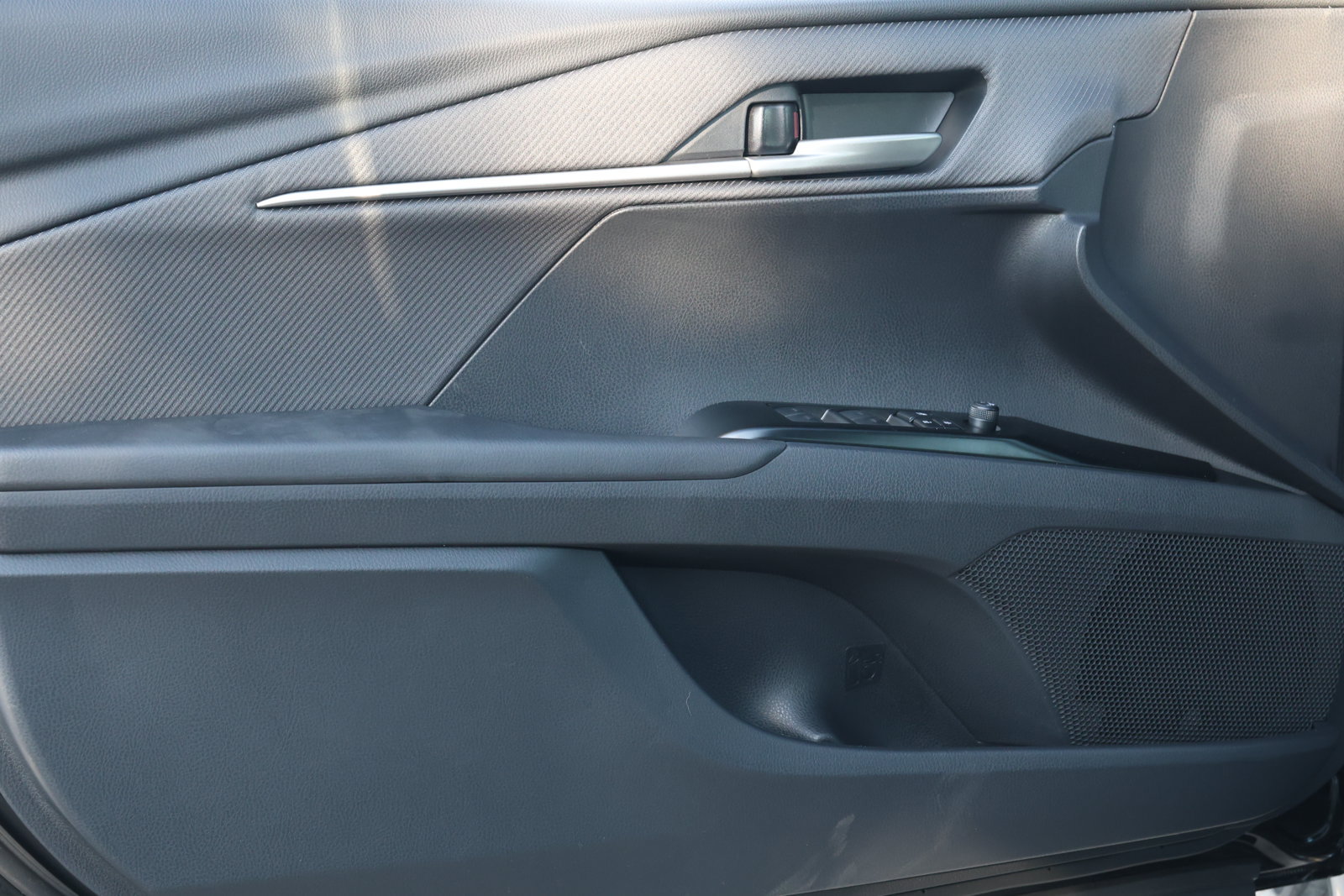 New 2026 Toyota Camry SE w/ Convenience Package FWD image 25