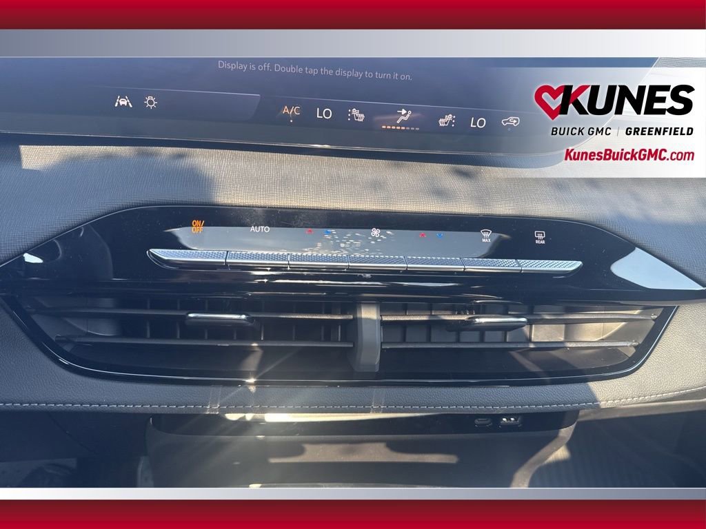 New 2026 Buick Enclave Sport Touring w/ Power Package image 31