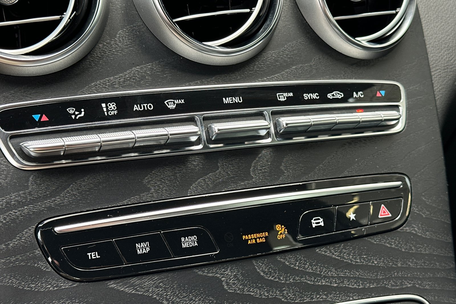 Used 2022 Mercedes-Benz GLC 300 image 19