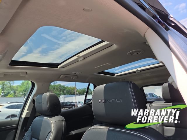 Used 2023 GMC Acadia Denali w/ Black Diamond Edition AWD/4WD image 13
