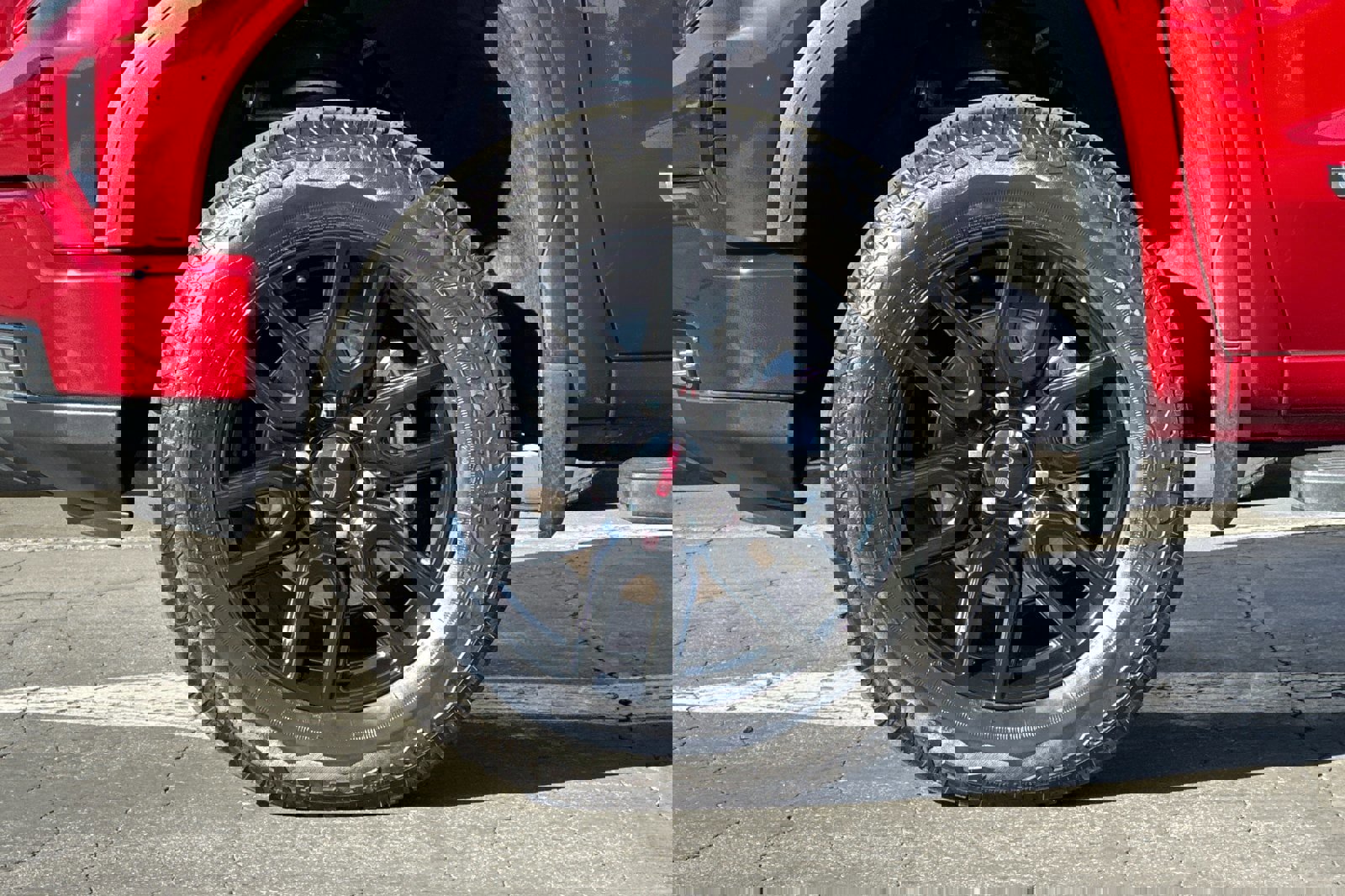 Used 2023 GMC Sierra 1500 Elevation w/ LPO, Elevation Black Package image 26