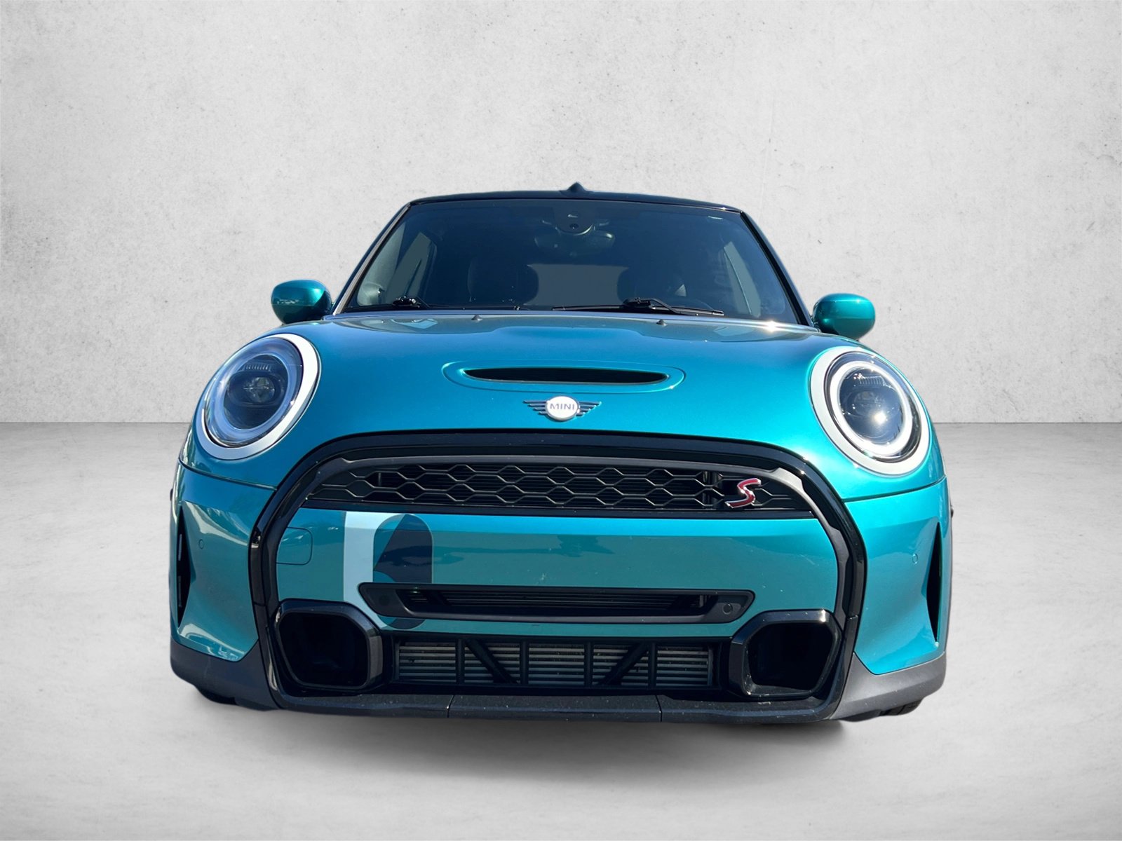 Used 2024 MINI Cooper S w/ Seaside Edition FWD video 2