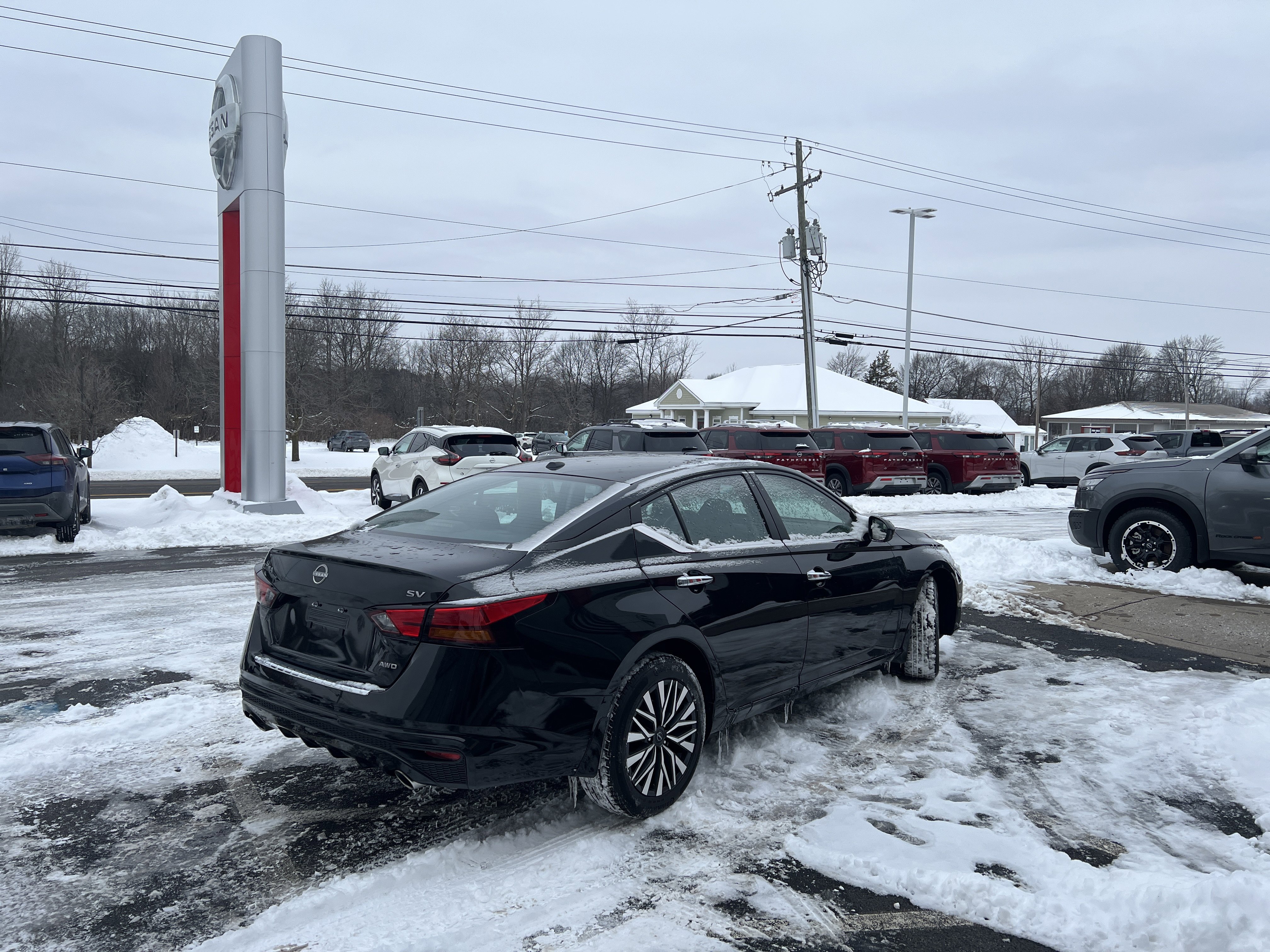 Certified 2023 Nissan Altima 2.5 SV w/ SV Premium Package image 11