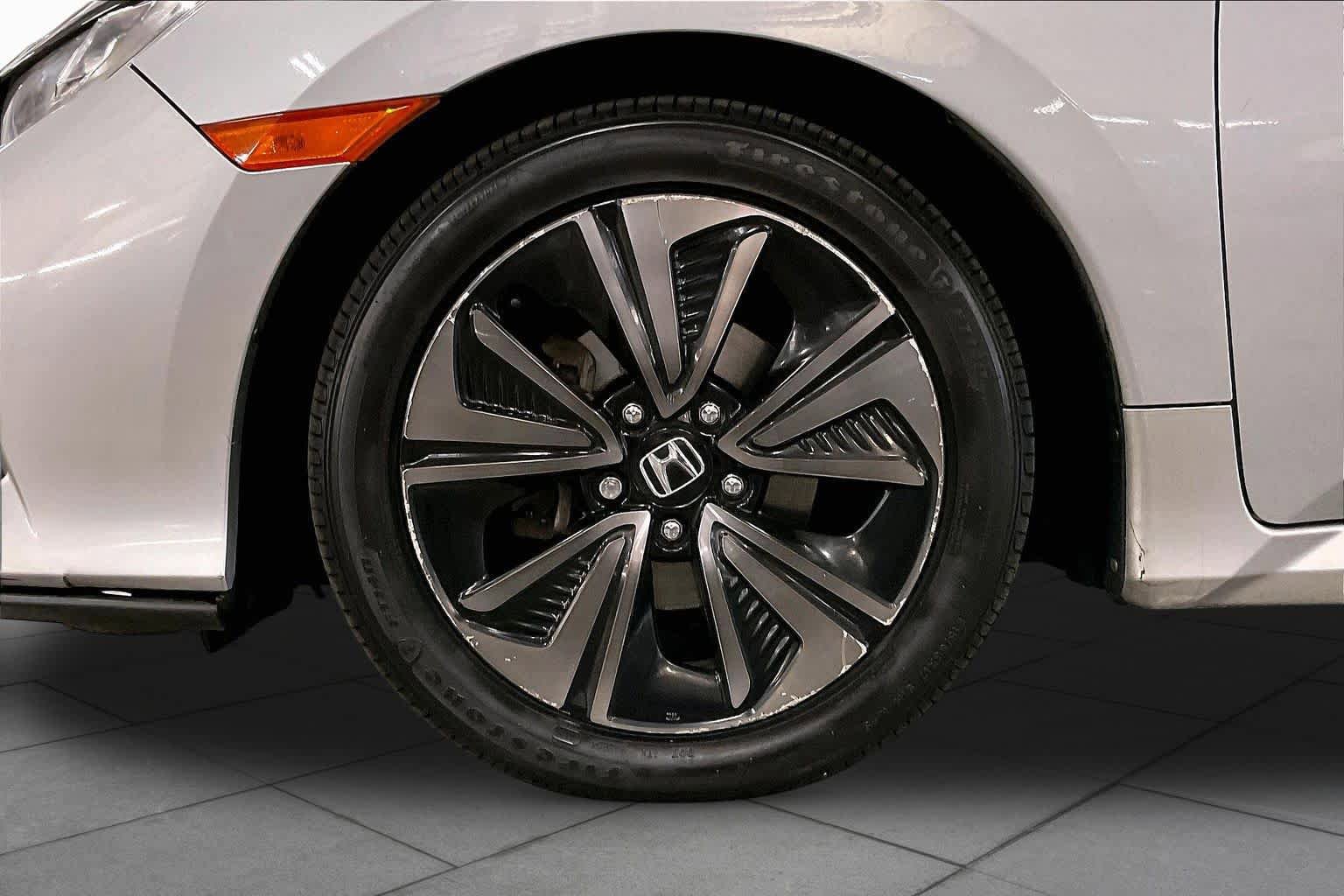 Used 2017 Honda Civic EX image 11