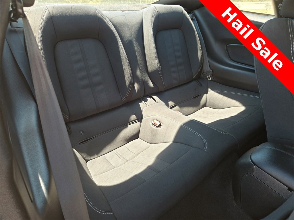 Used 2022 Ford Mustang EcoBoost image 29