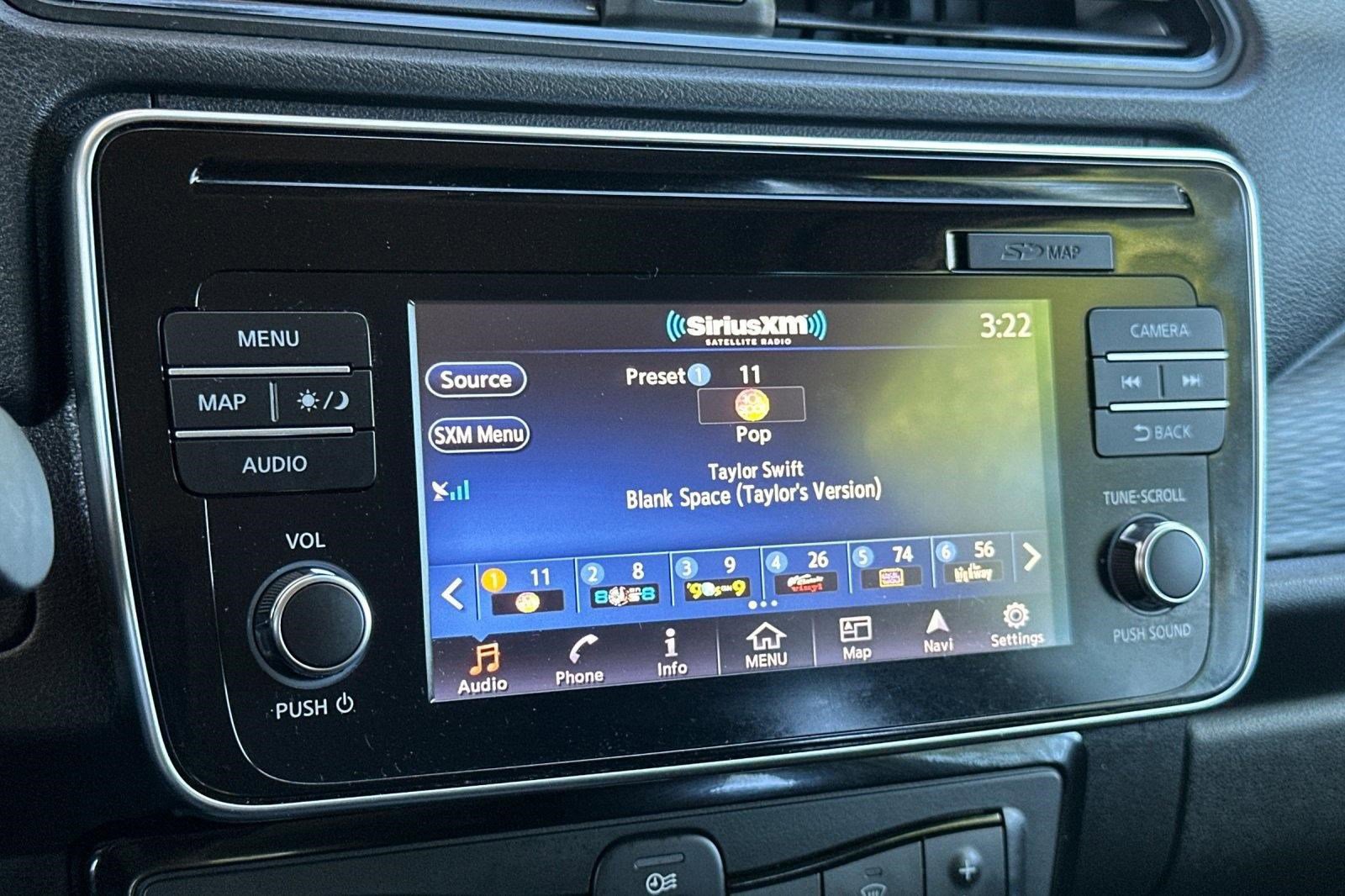 Used 2019 Nissan Leaf SV w/ Protection Package image 23