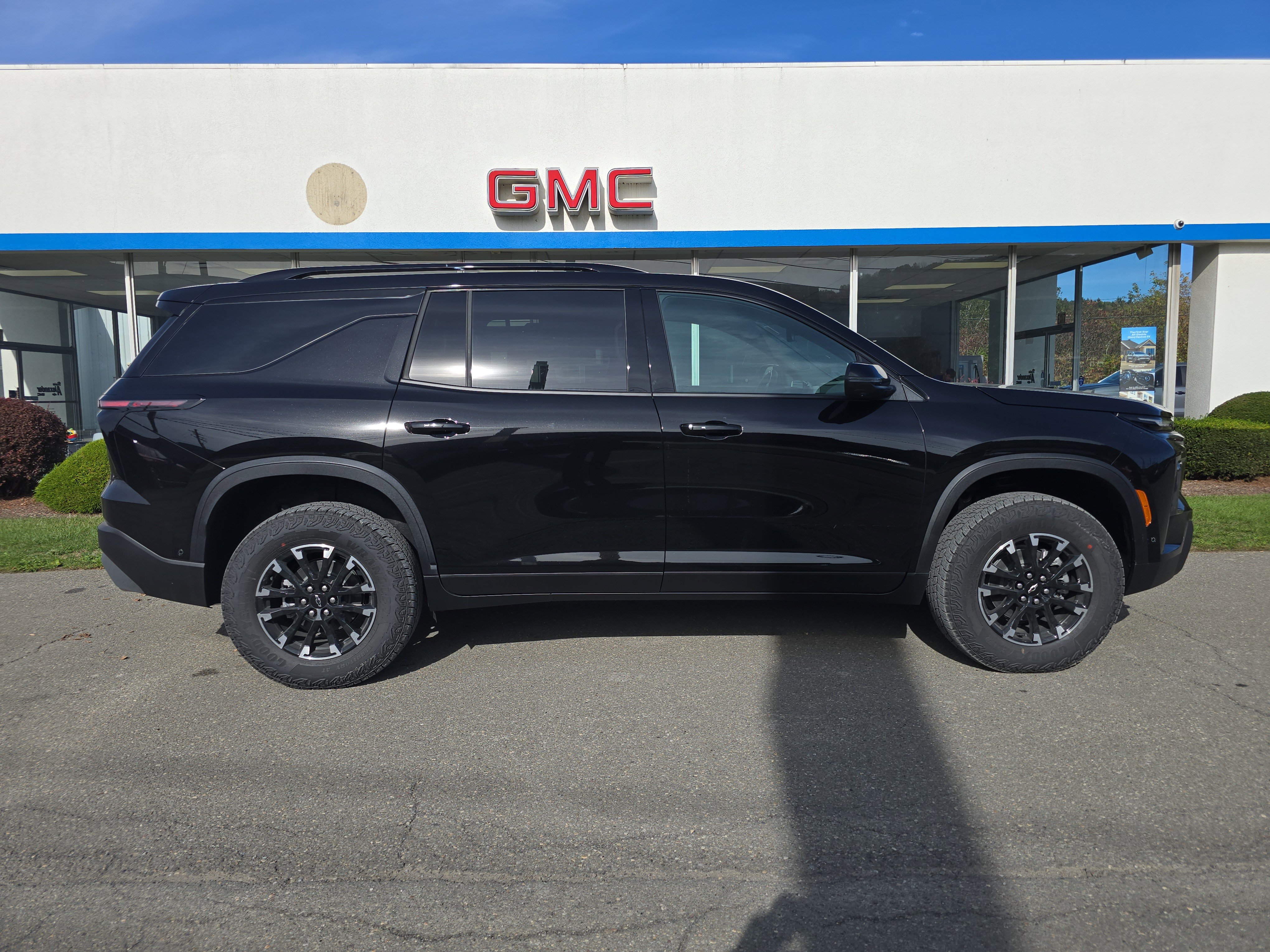 New 2026 Chevrolet Traverse Z71 w/ Enhanced Driving Package video 2