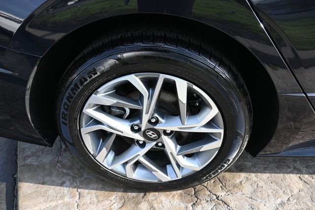 Used 2023 Hyundai Sonata SEL FWD image 12