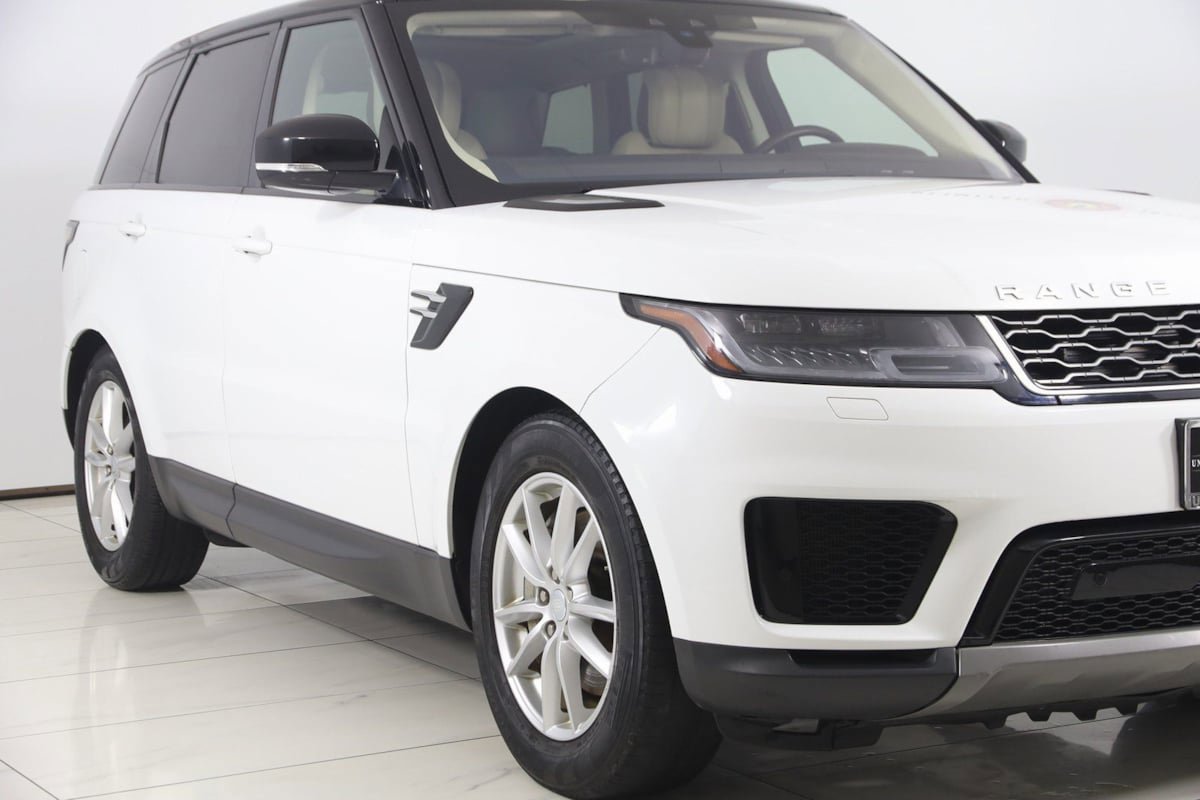 Used 2020 Land Rover Range Rover Sport SE image 41