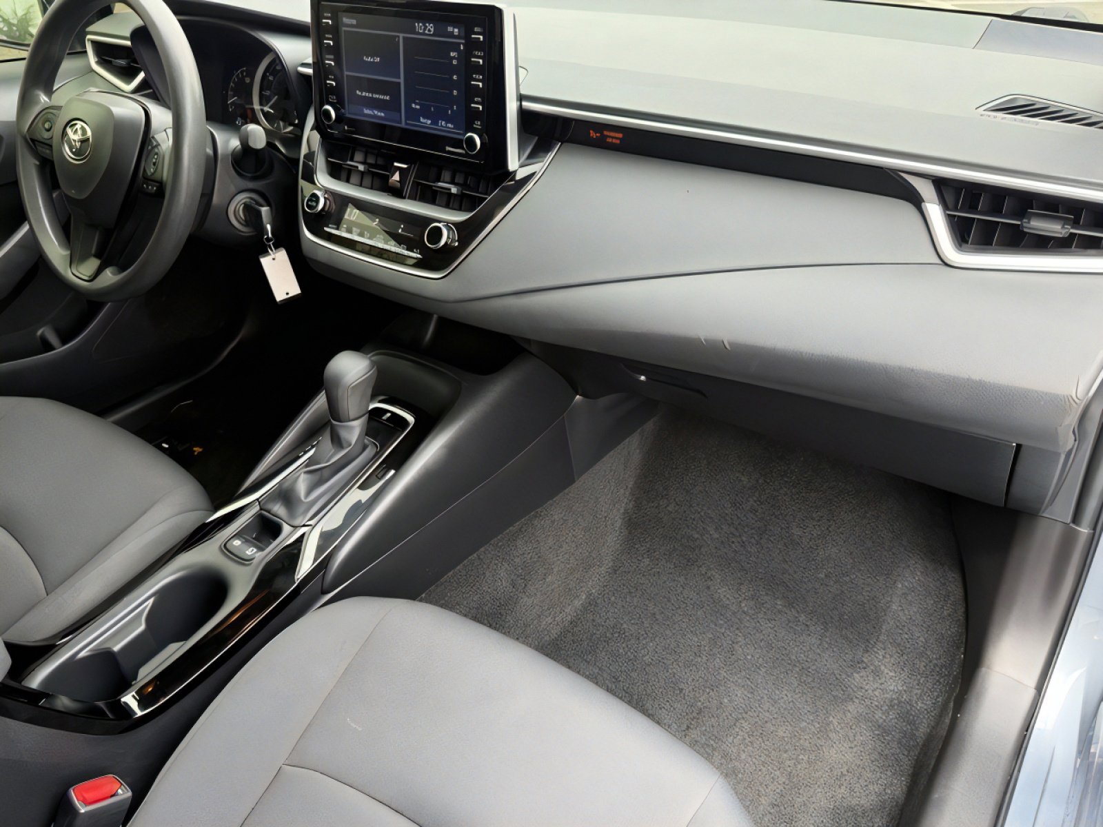 Used 2021 Toyota Corolla LE w/ Carpet Mat Package (TMS) image 10