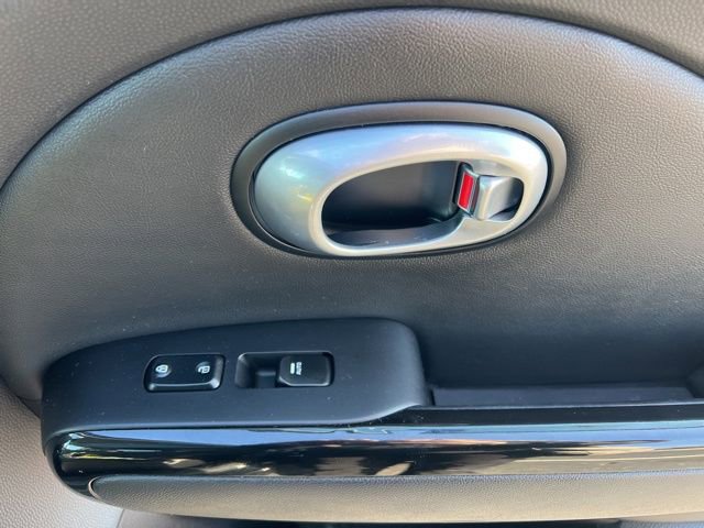 Used 2016 Kia Soul ! w/ Premium Package image 32