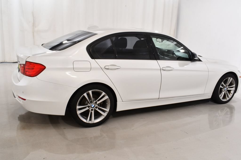Used 2015 BMW 328i Sedan RWD image 11